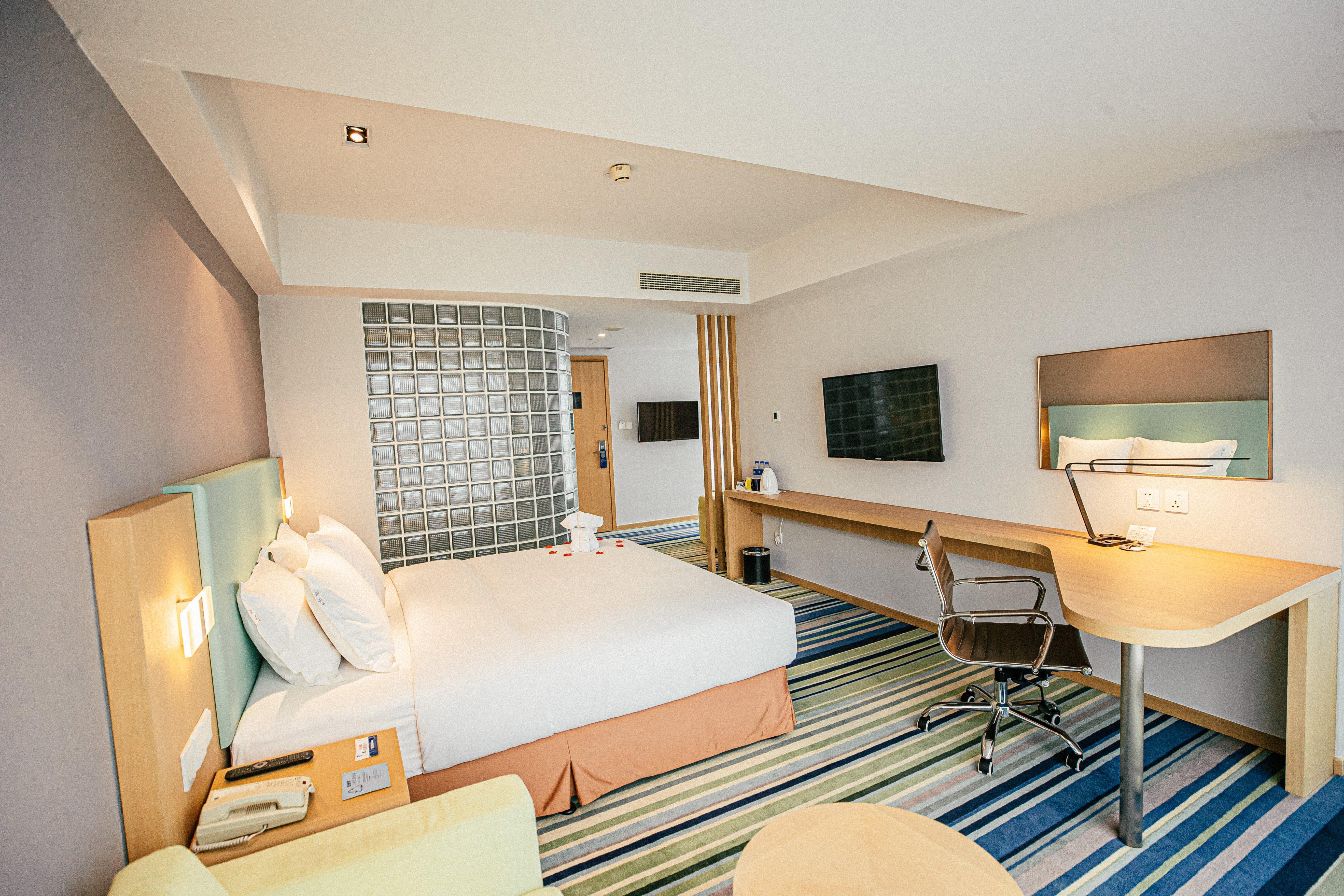 Holiday Inn Express Yingkou Onelong Plaza By Ihg Gaizhou エクステリア 写真